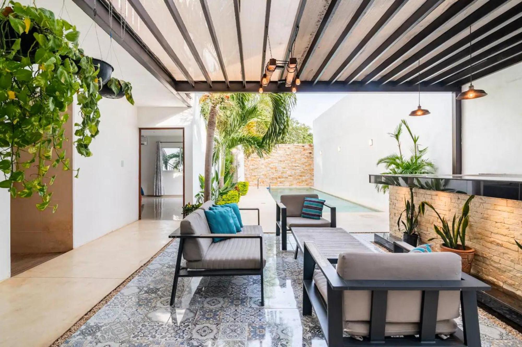 Villa Moderna Con Alberca, Gimnasio Y Cochera Mérida Eksteriør billede